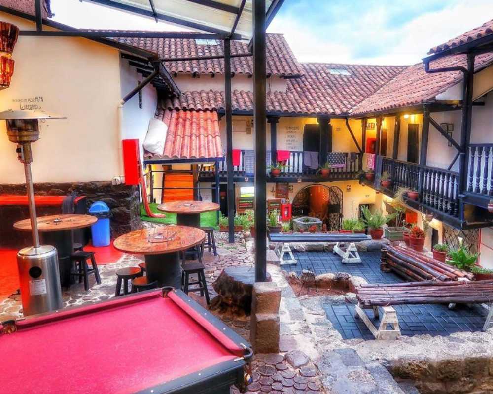 cusco hostels
