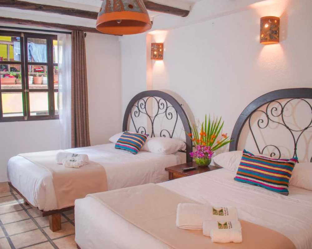 hotels in aguas calientes peru